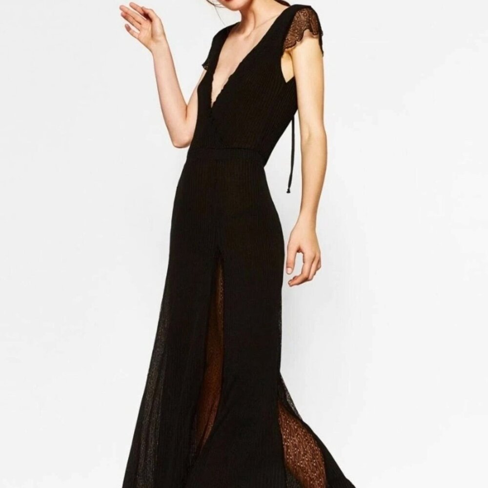 Zara Black Ribbed Knit Midi Dress w Lace Trim “Italian Yarn” | Medium